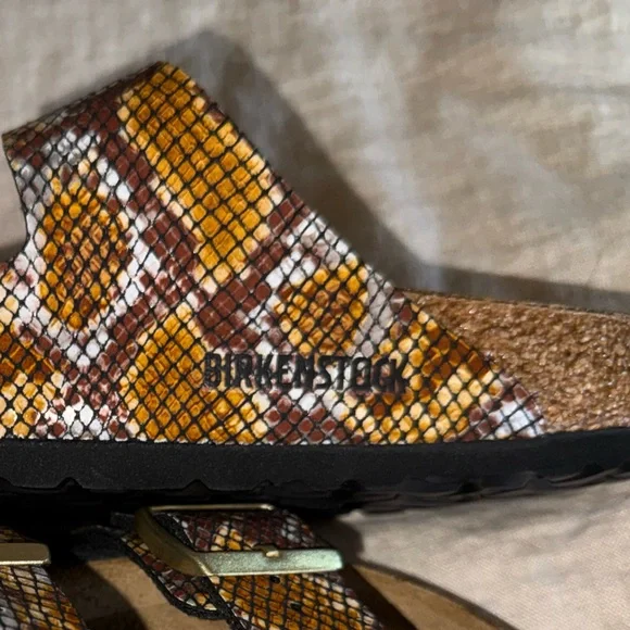 Birkenstock Arizona Gizeh Shiny Snake Animal Print Python Sandals - Picture 11 of 13